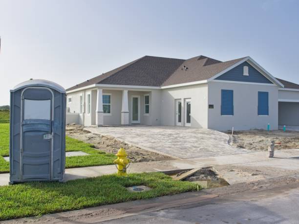 Best Portable restroom trailer rental  in Eaton Rapids, MI
